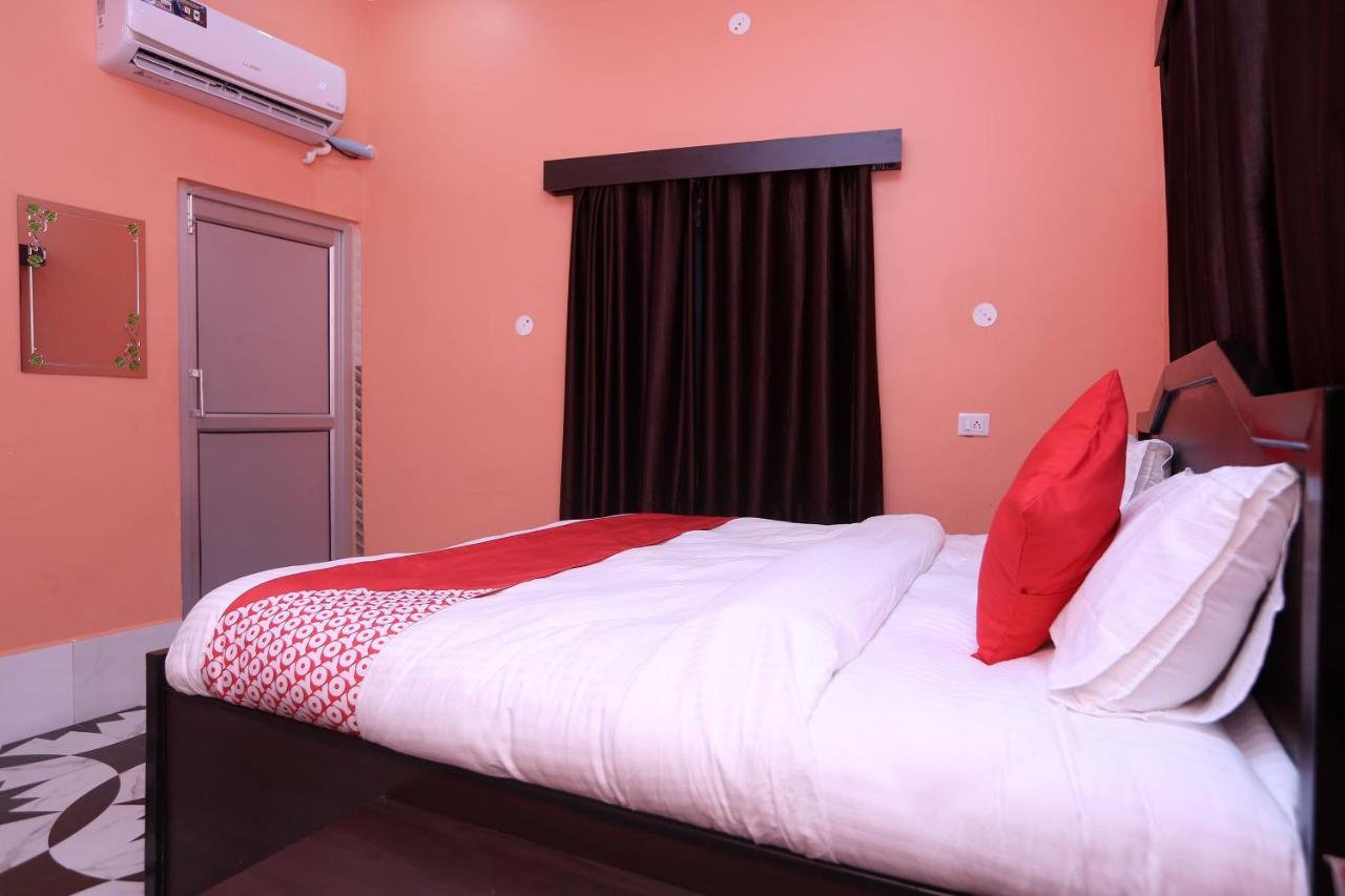 Oyo 22221 Yadav Hotel Bhiwadi Exterior photo
